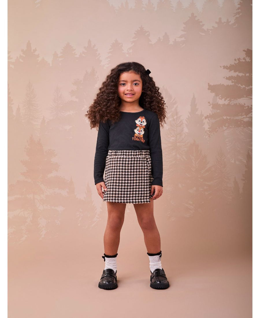 Shorts em Jacquard  Xadrez  Pto/Off/Marrom