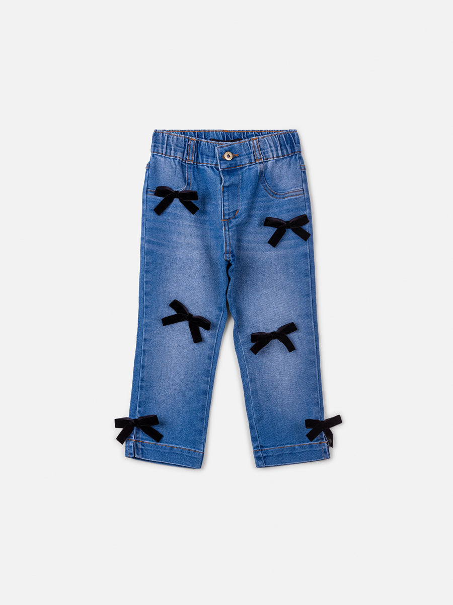 Calça Jeans infantil feminina com laços pretos