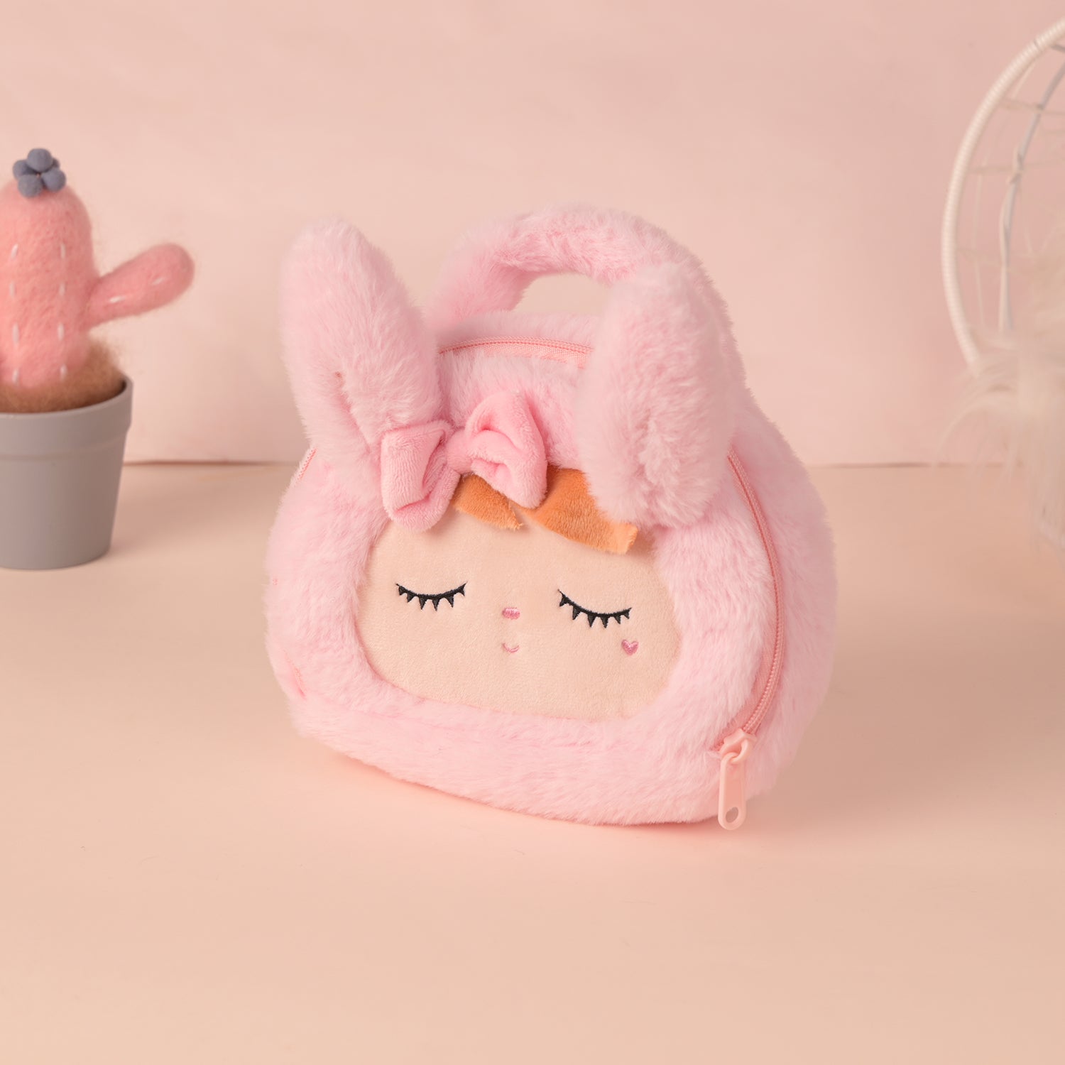 Bolsa Metoo Plush Coelha Rosa com Laço e Alça de Mão