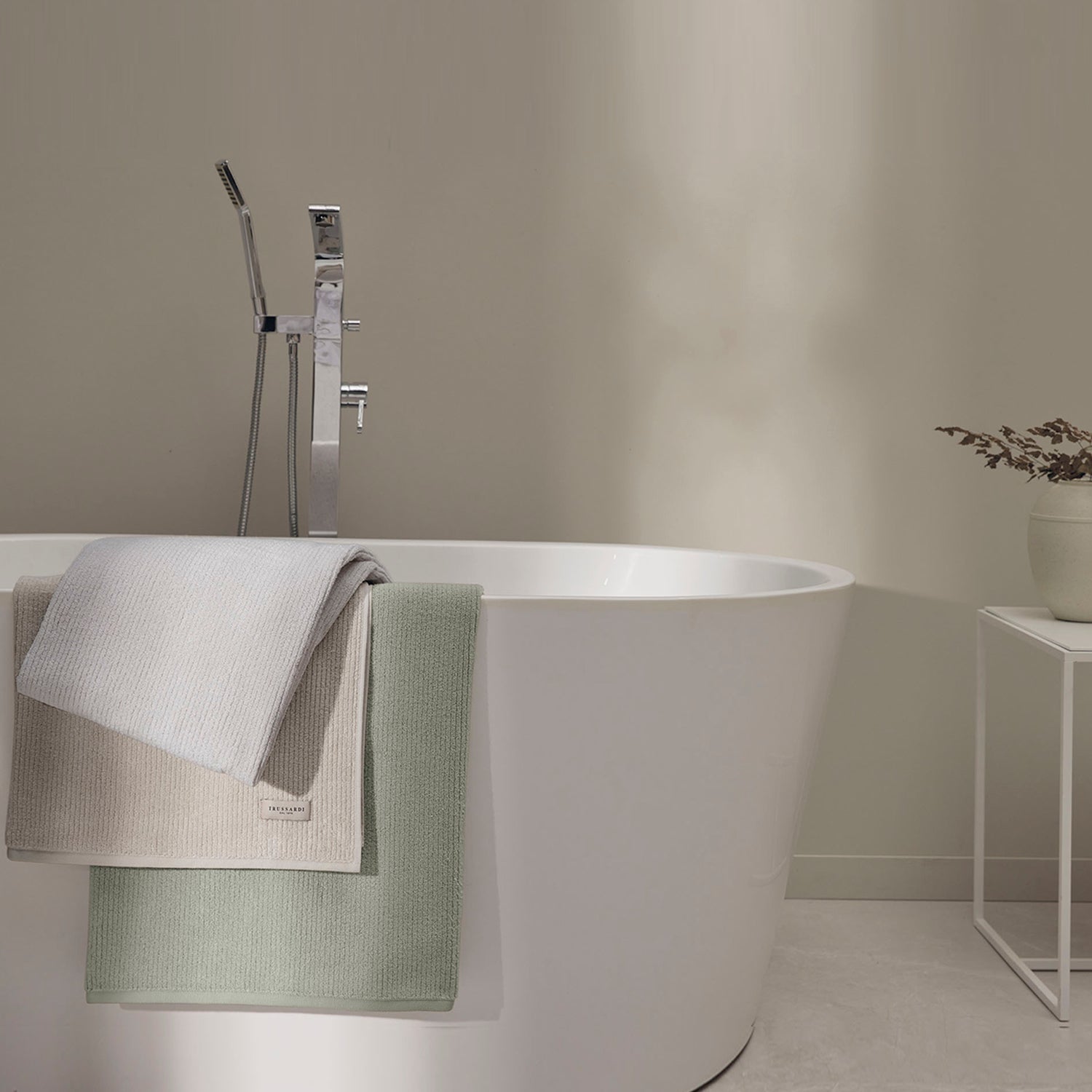 Toalha Banhão Trussardi 100% Algodão Belluno Branco
